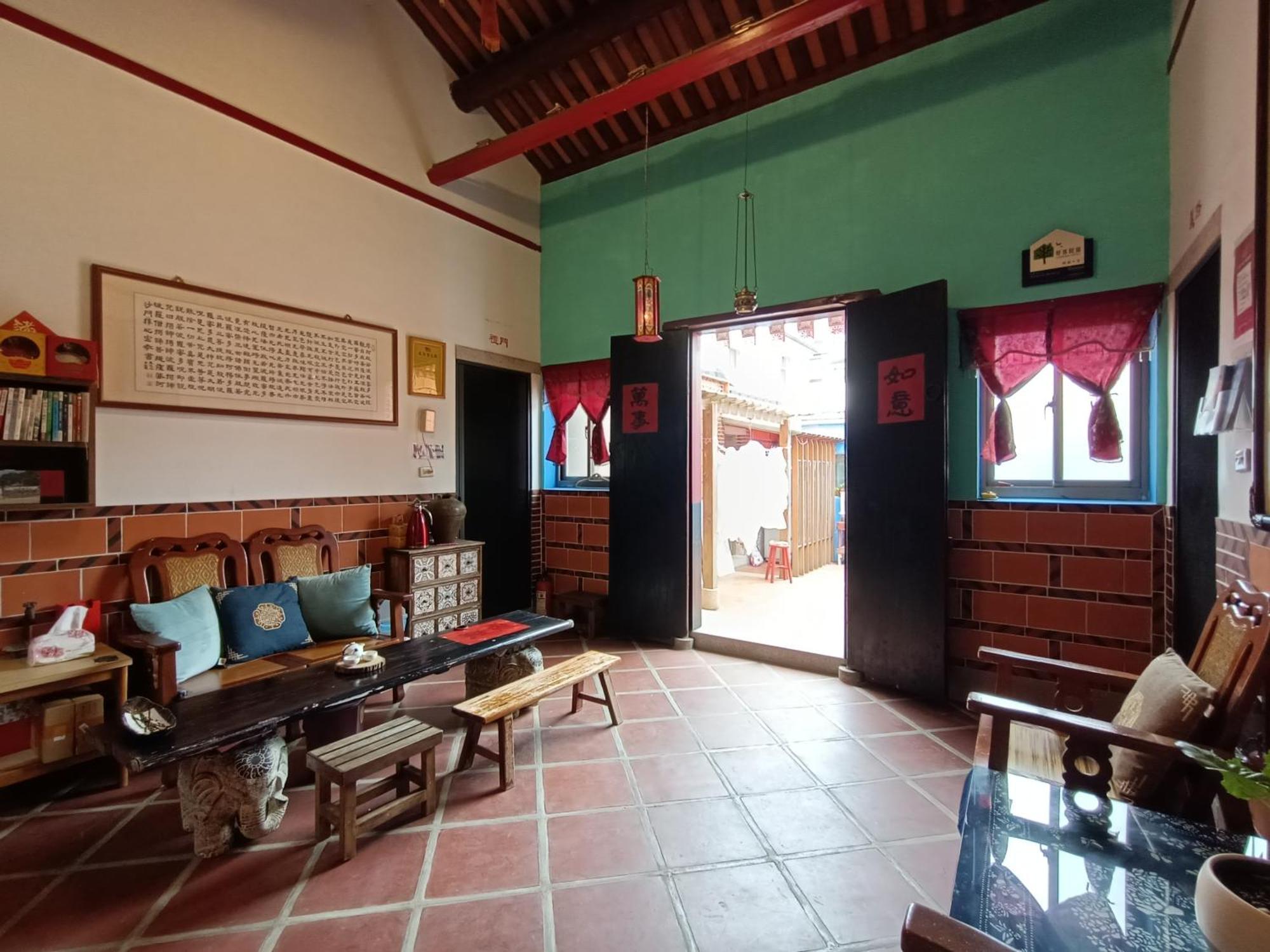 模範人家-包棟-彼岸市區館 Jincheng Eksteriør billede